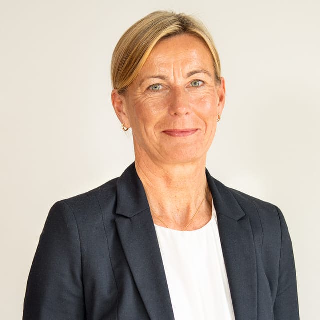 Annett Zimpel - Geschäftsführerin Organisations- und Personalentwicklung Portrait von Annett Zimpel, Geschäftsführerin für Organisations- und Personalentwicklung.